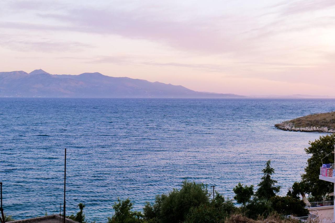 Rei Apartments Sarandë Esterno foto